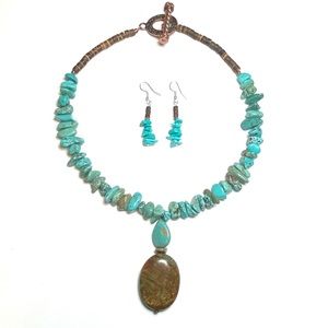 SALE! Handmade turquoise necklace and earrings